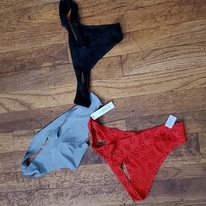 Sophie b thongs sz M